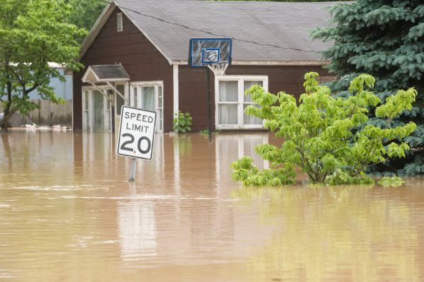 Storm Restoration Service in Lapeer