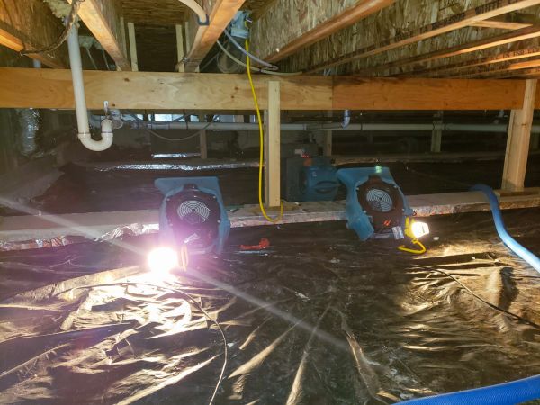 Crawlspace Water Removal in Lapeer